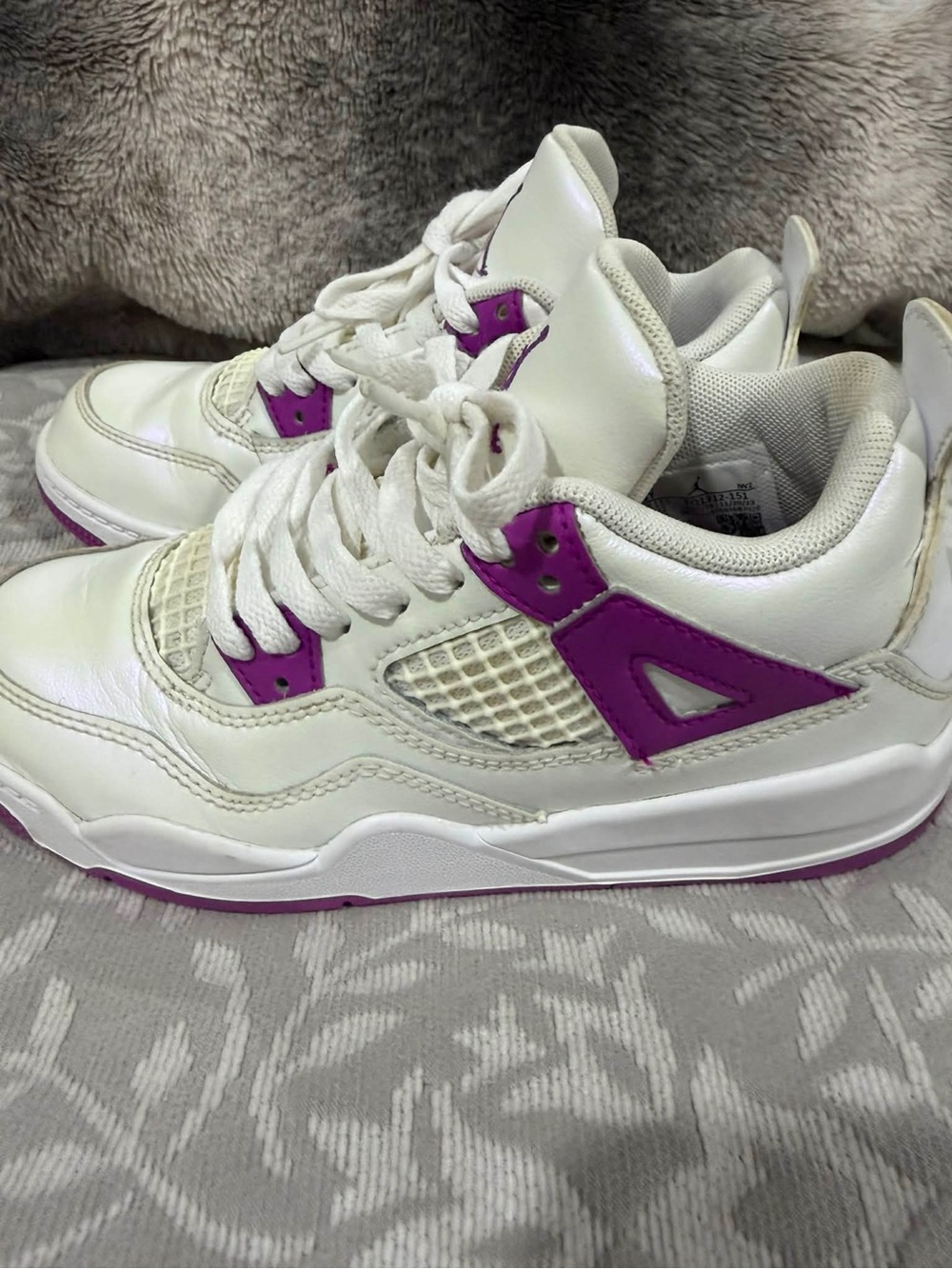 Nike White and Purple Retro Basketball Sneakers